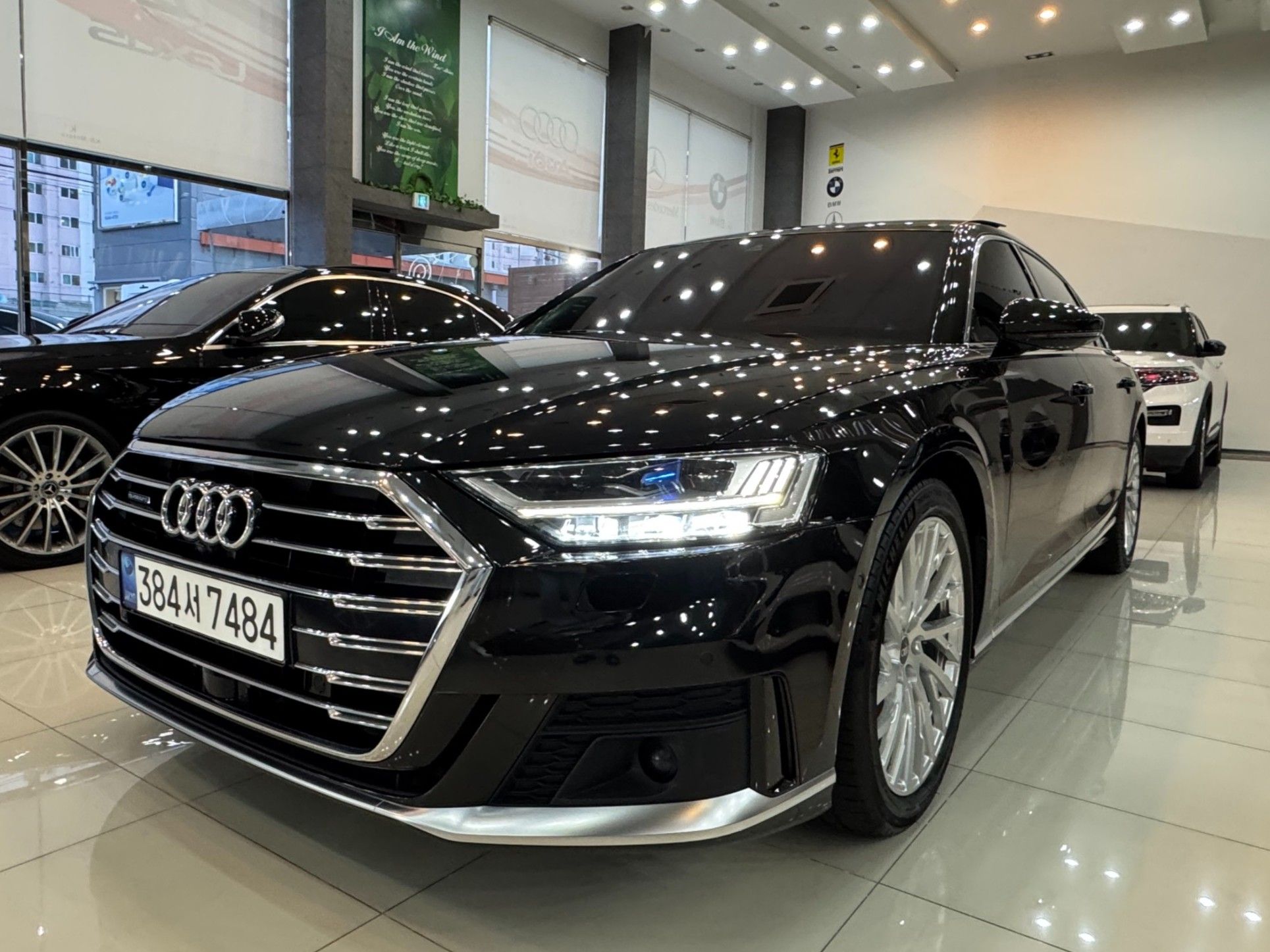 AUDI A8 D5