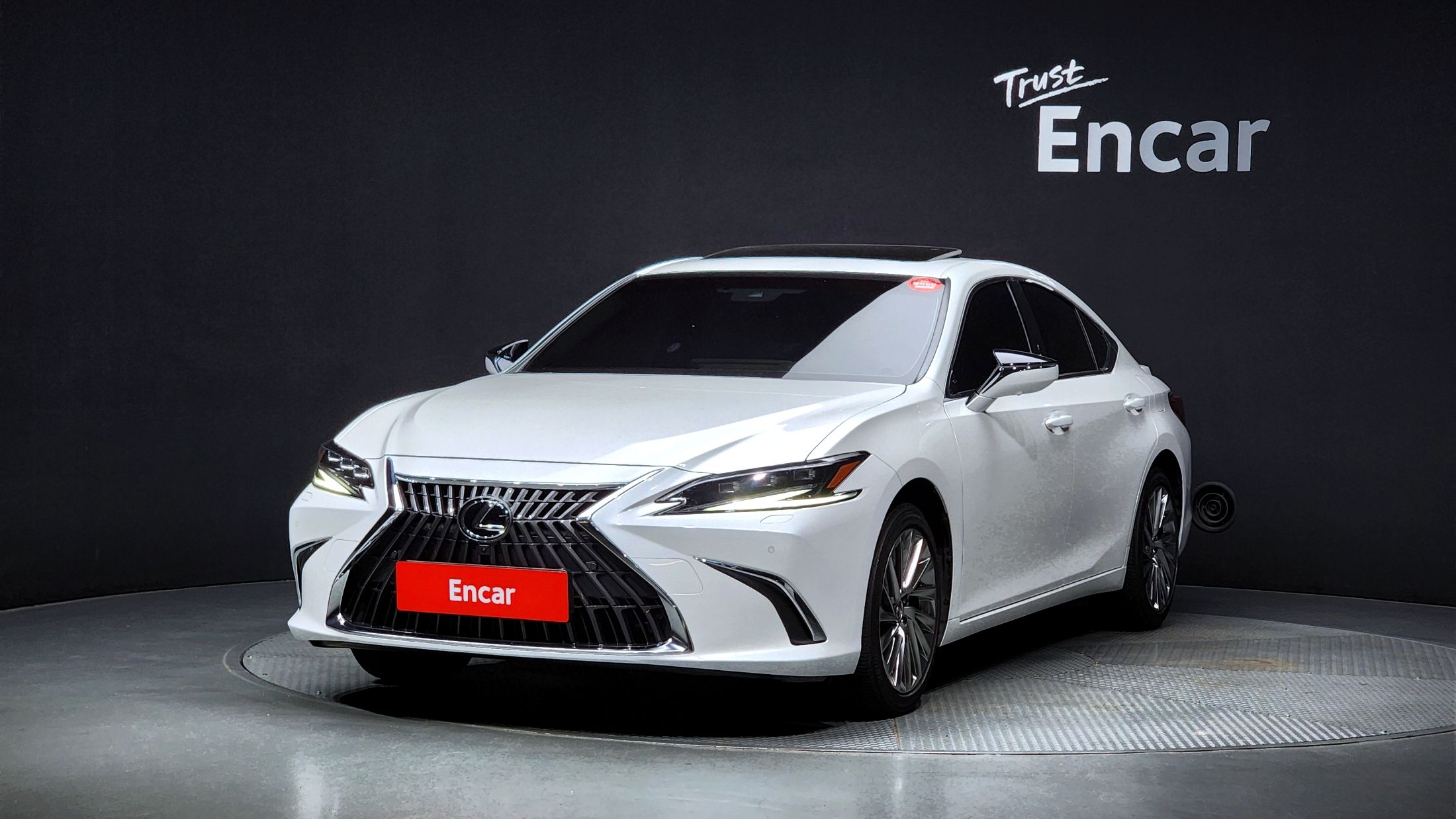 LEXUS ES300H 2023