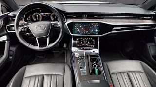 AUDI A7 4K 2021