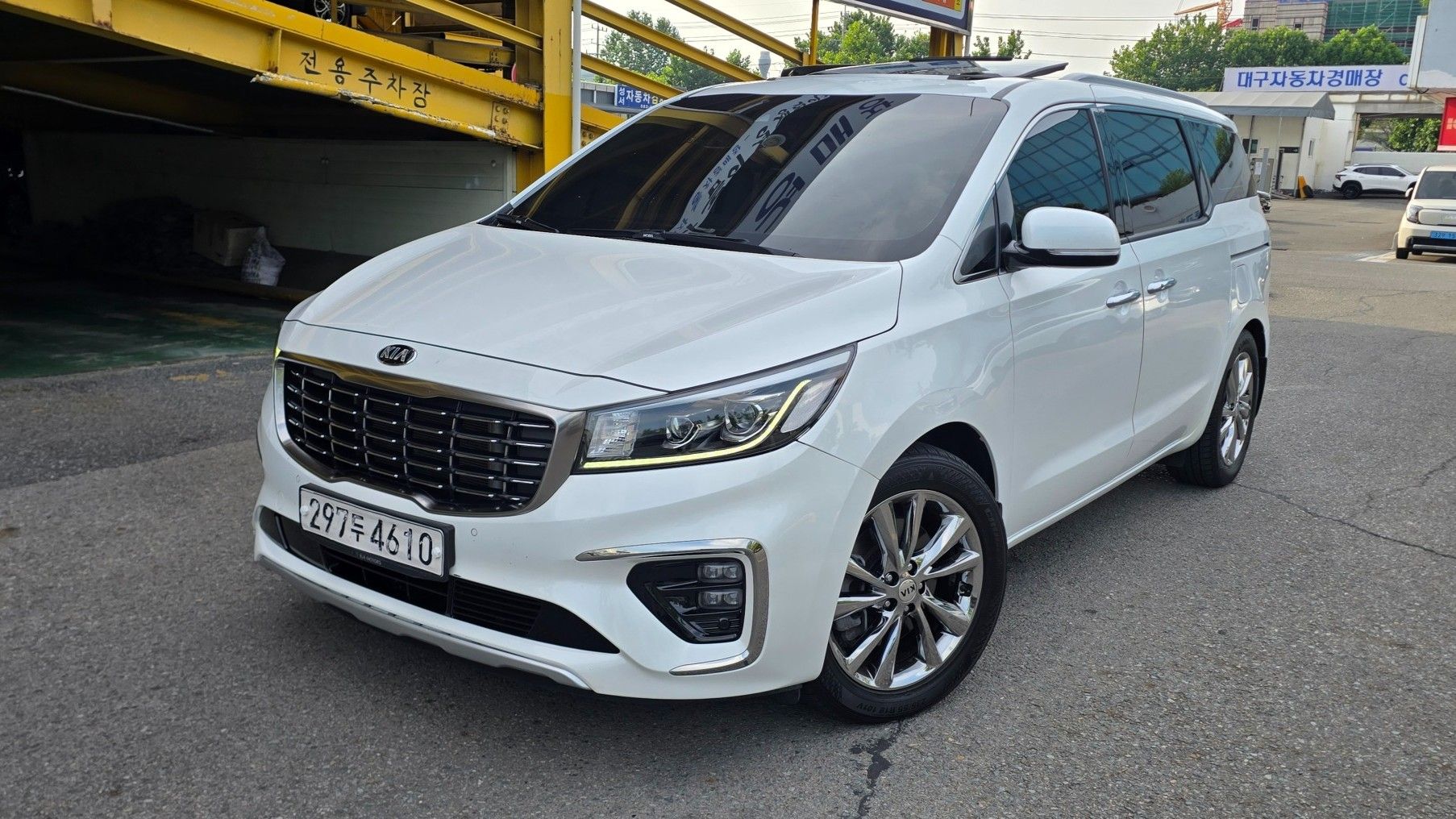 KIA CARNIVAL 2020