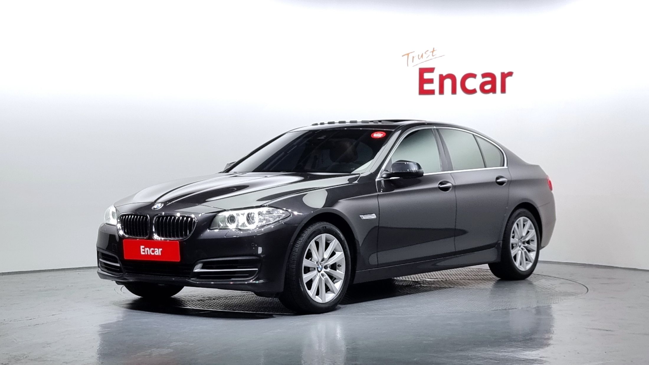 BMW 5-SERIES F10 2014