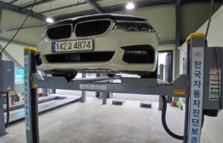 BMW 5-SERIES G30 2020