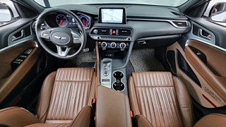 GENESIS G70 2018