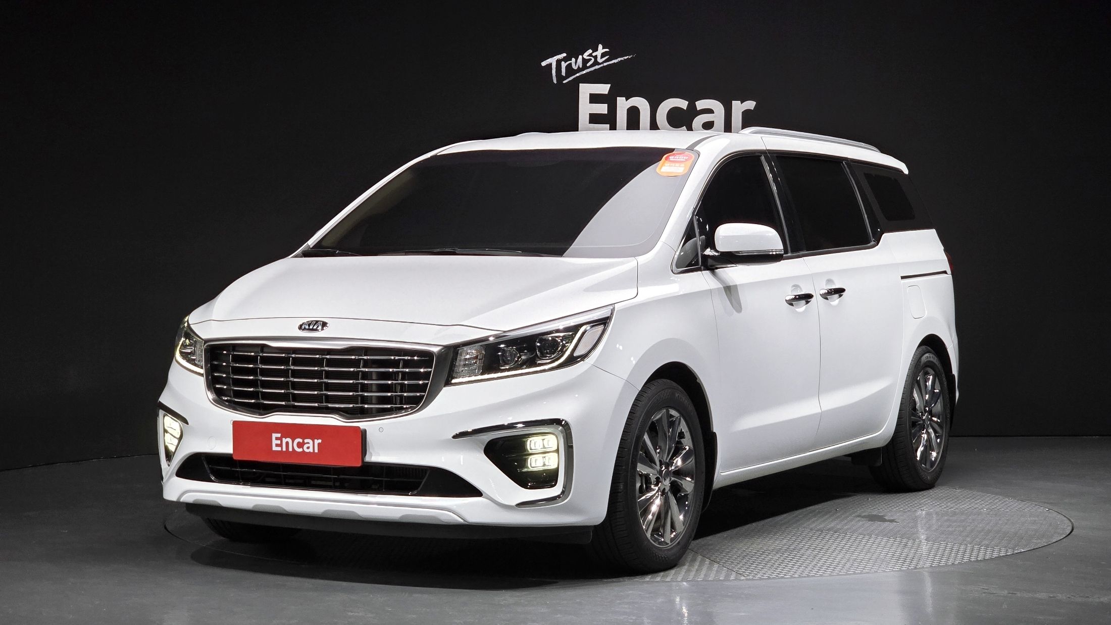 KIA CARNIVAL 2020