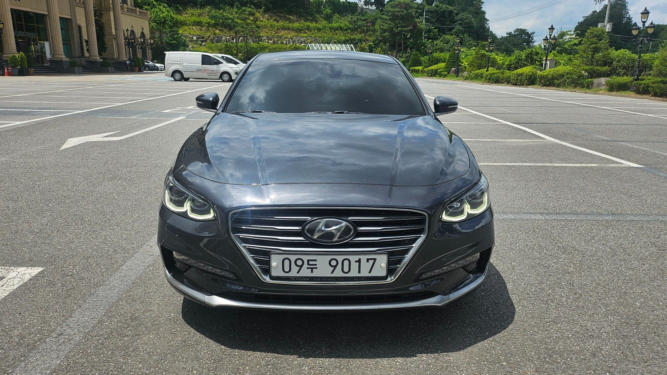 HYUNDAI GRANDEUR IG HYBRID 2017