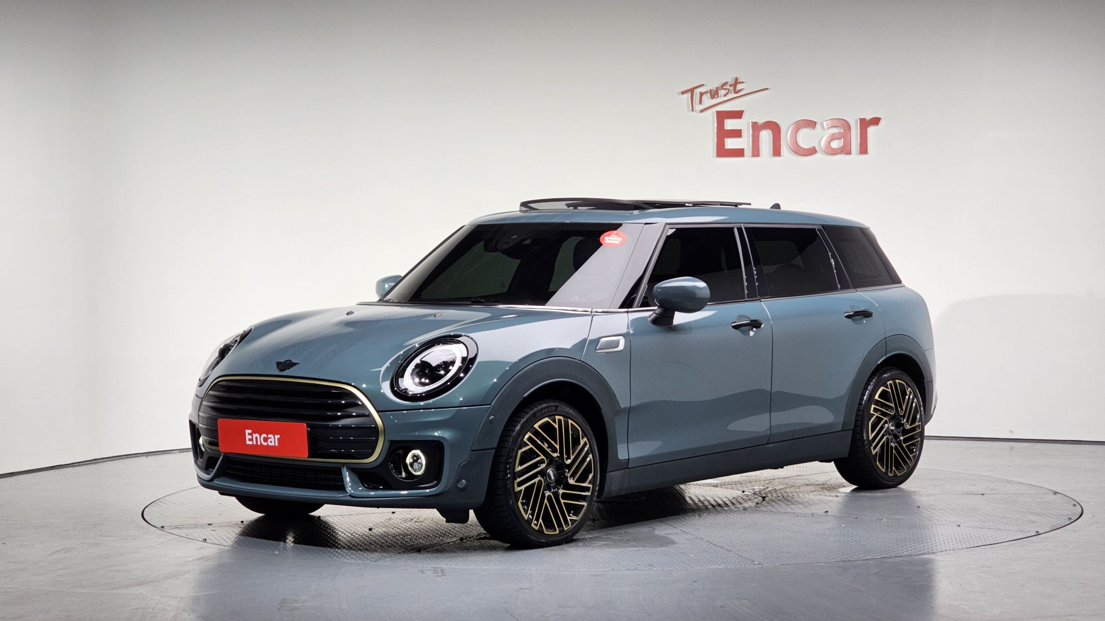 MINI CLUBMAN COOPER