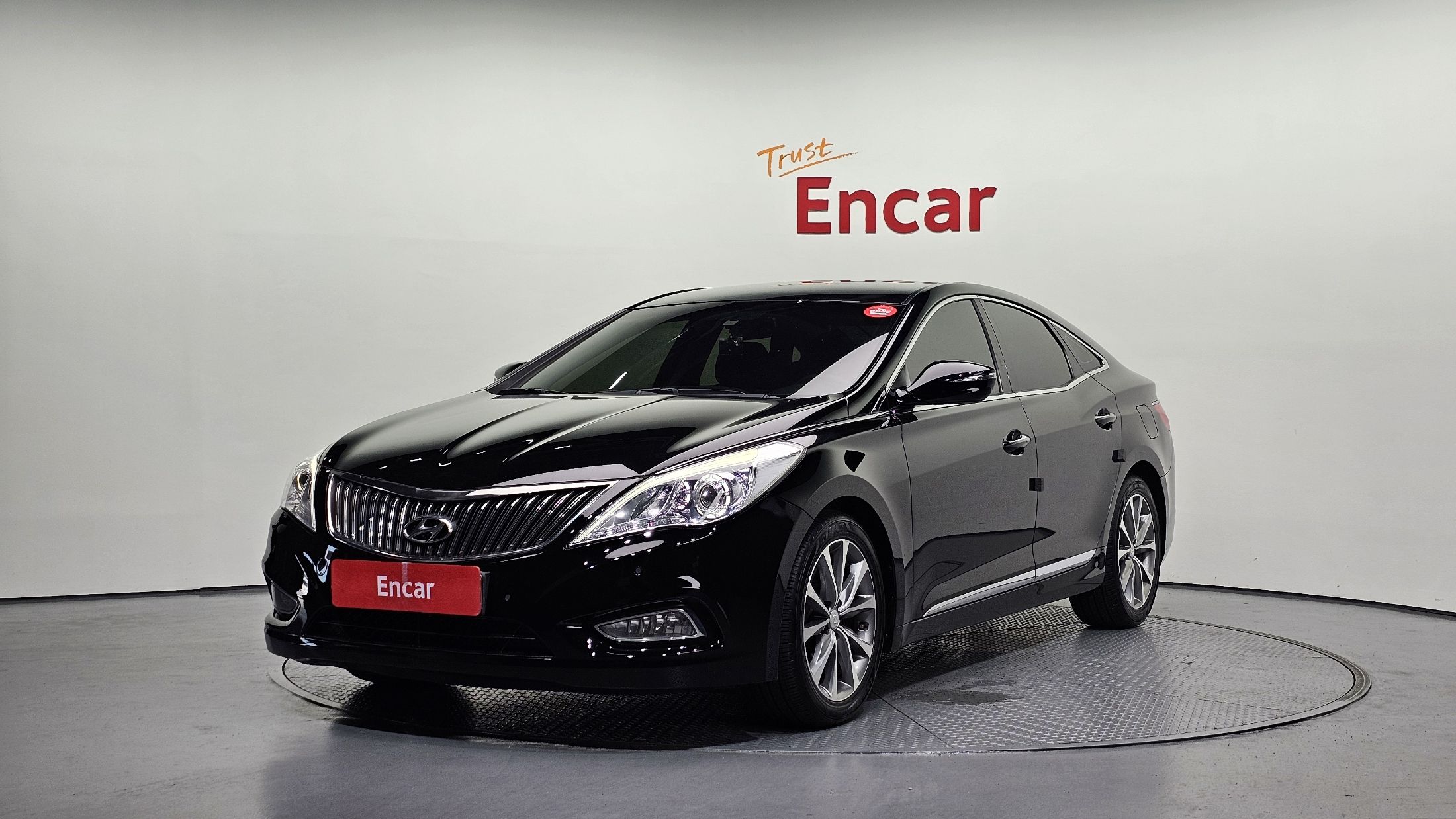 HYUNDAI GRANDEUR HG 2014