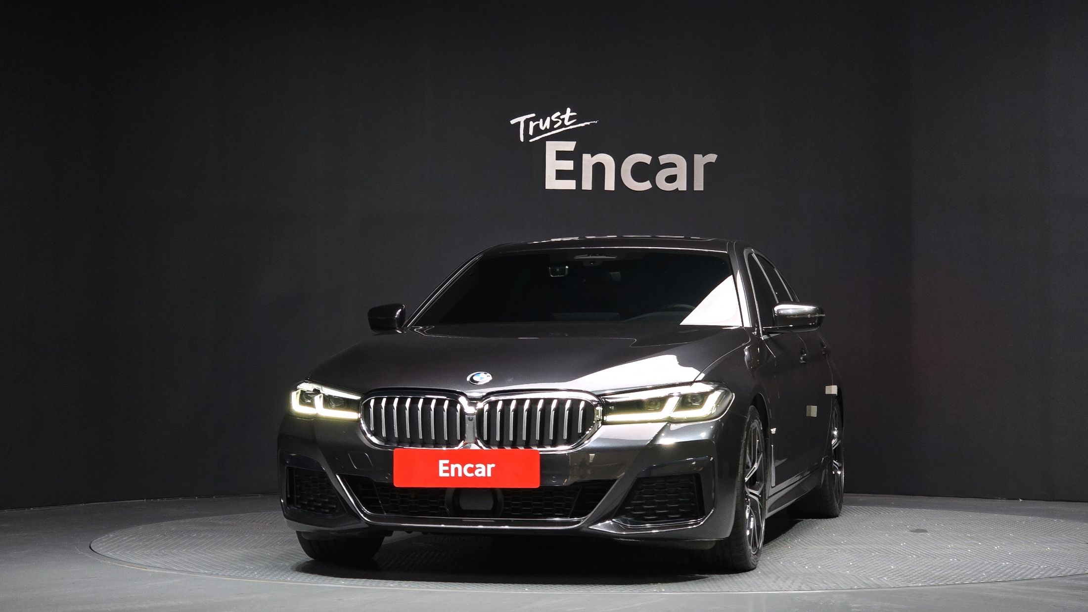 BMW 5-SERIES G30 2021