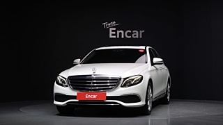 MERCEDES BENZ E-CLASS W213 2017