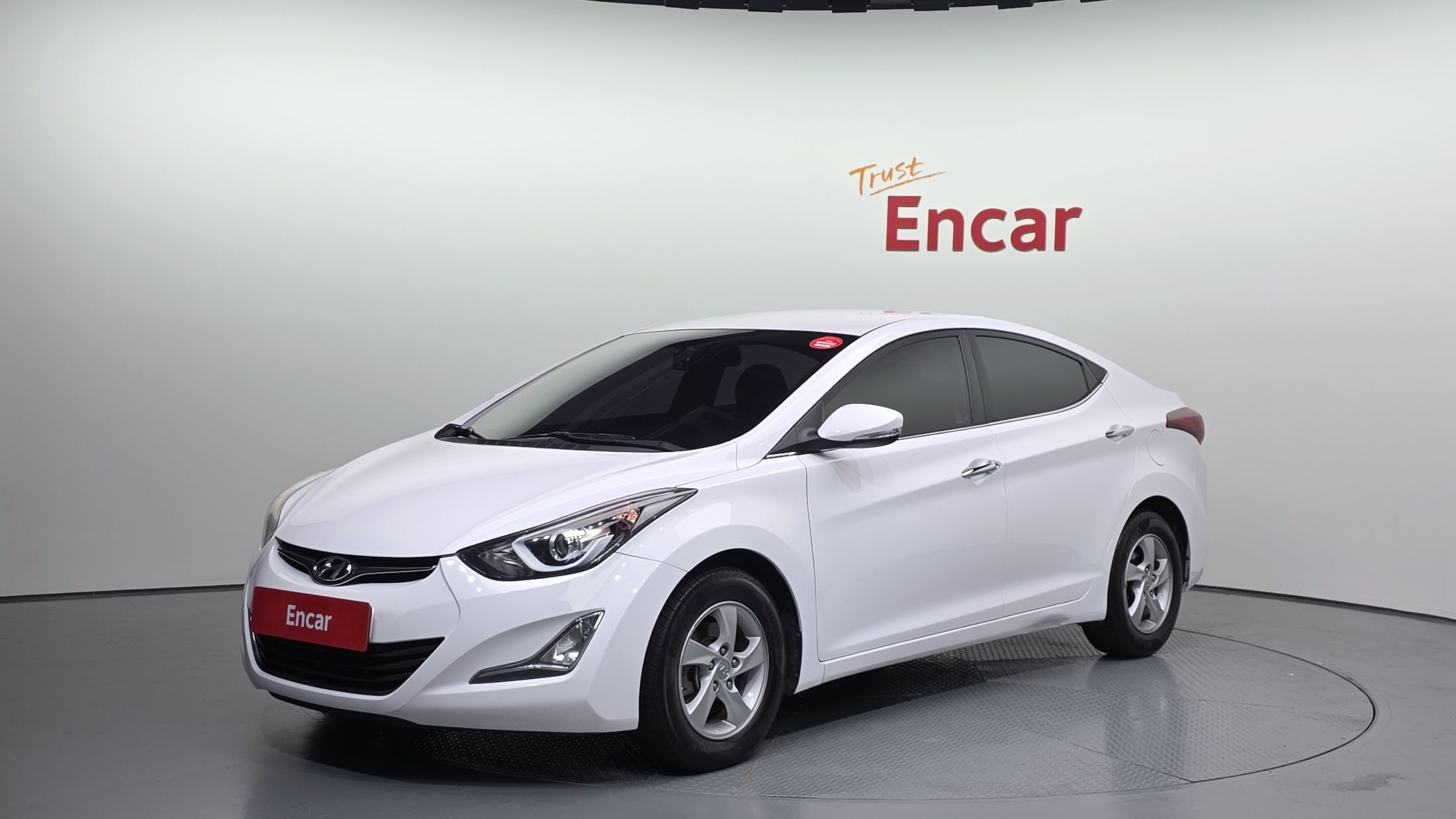 HYUNDAI AVANTE 2015