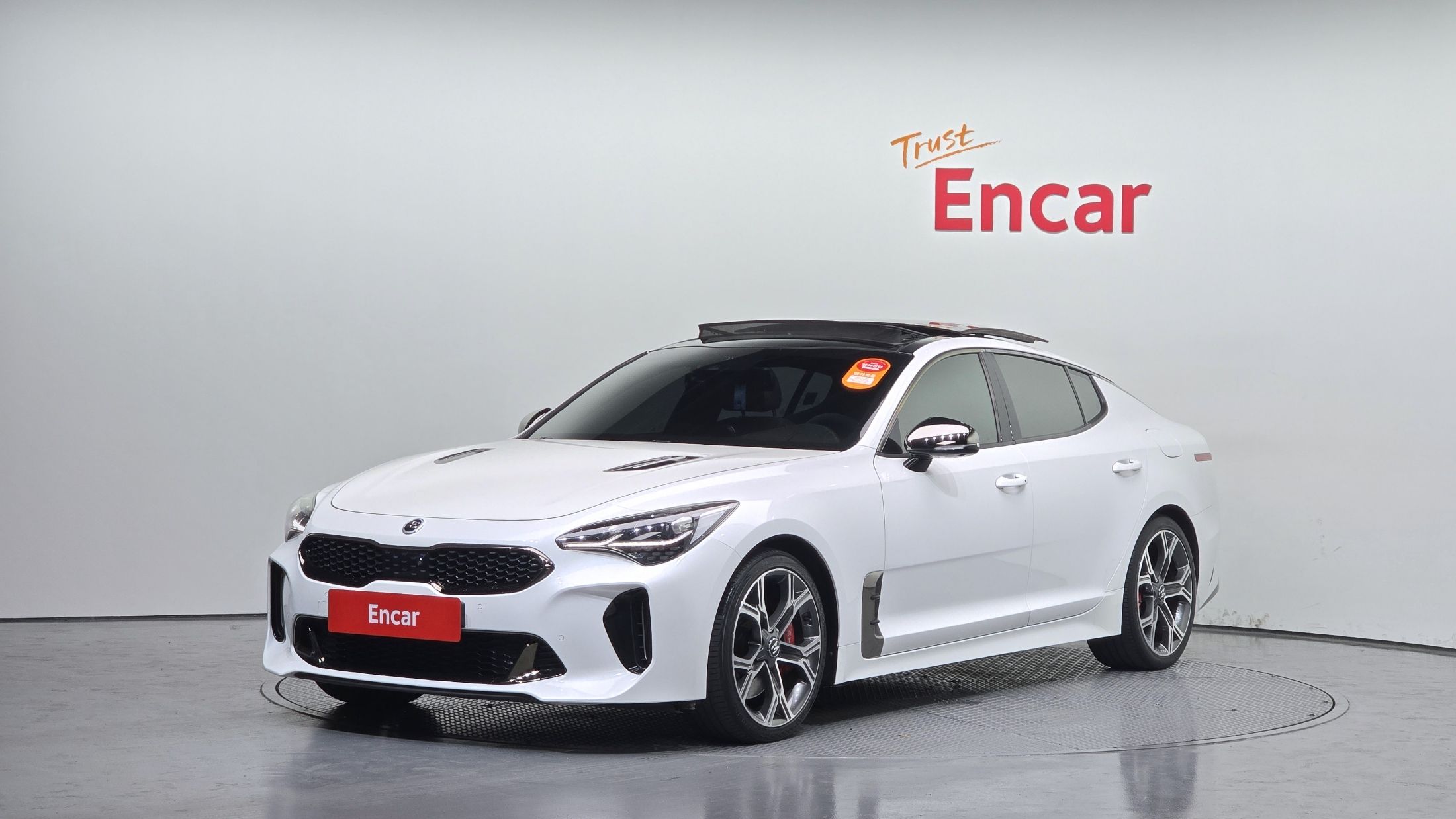 KIA STINGER