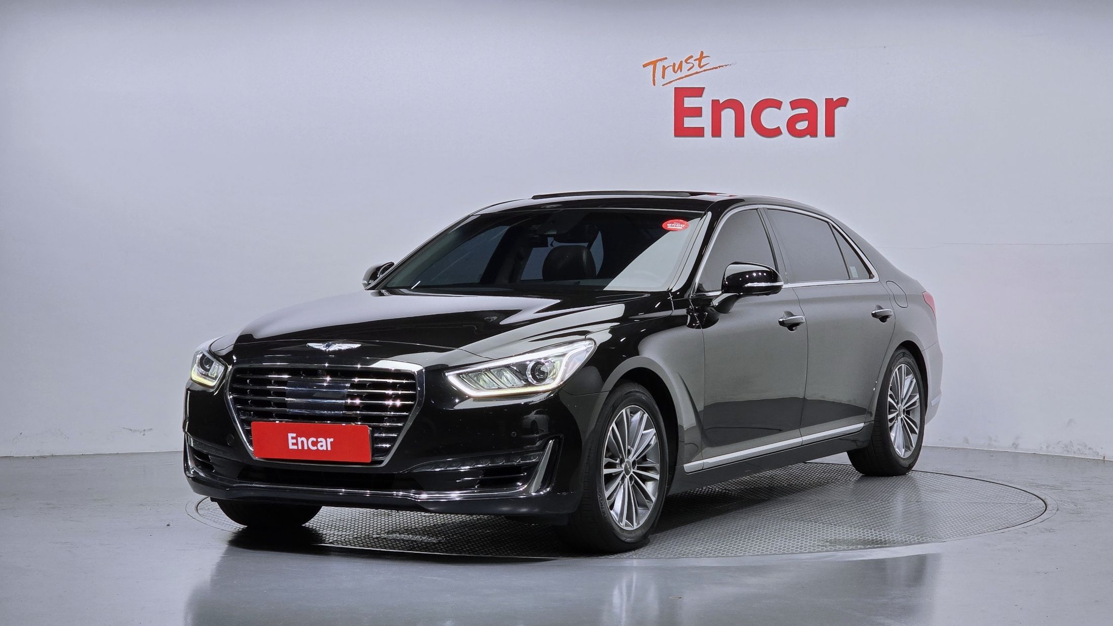 GENESIS EQ900 2018