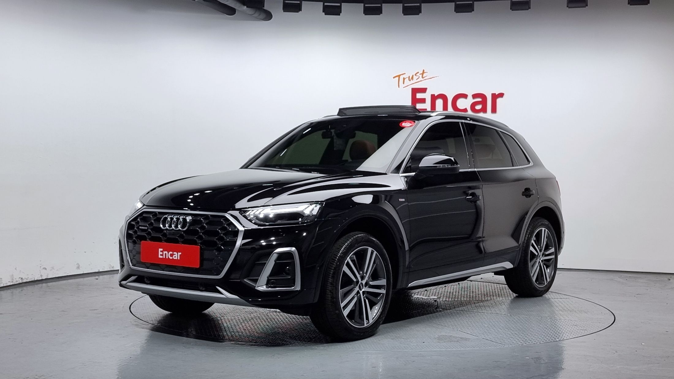 AUDI Q5 FY 2022