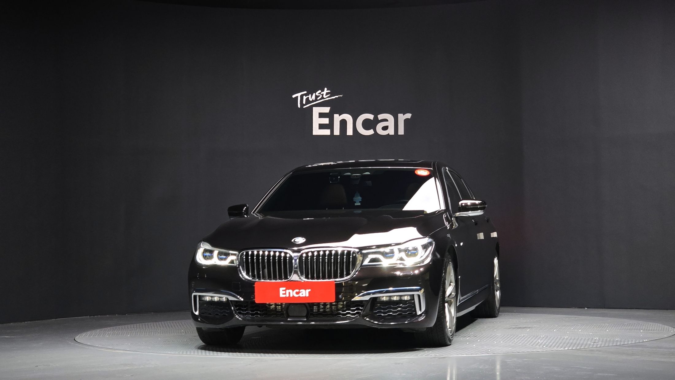 BMW 7-SERIES G11 2018