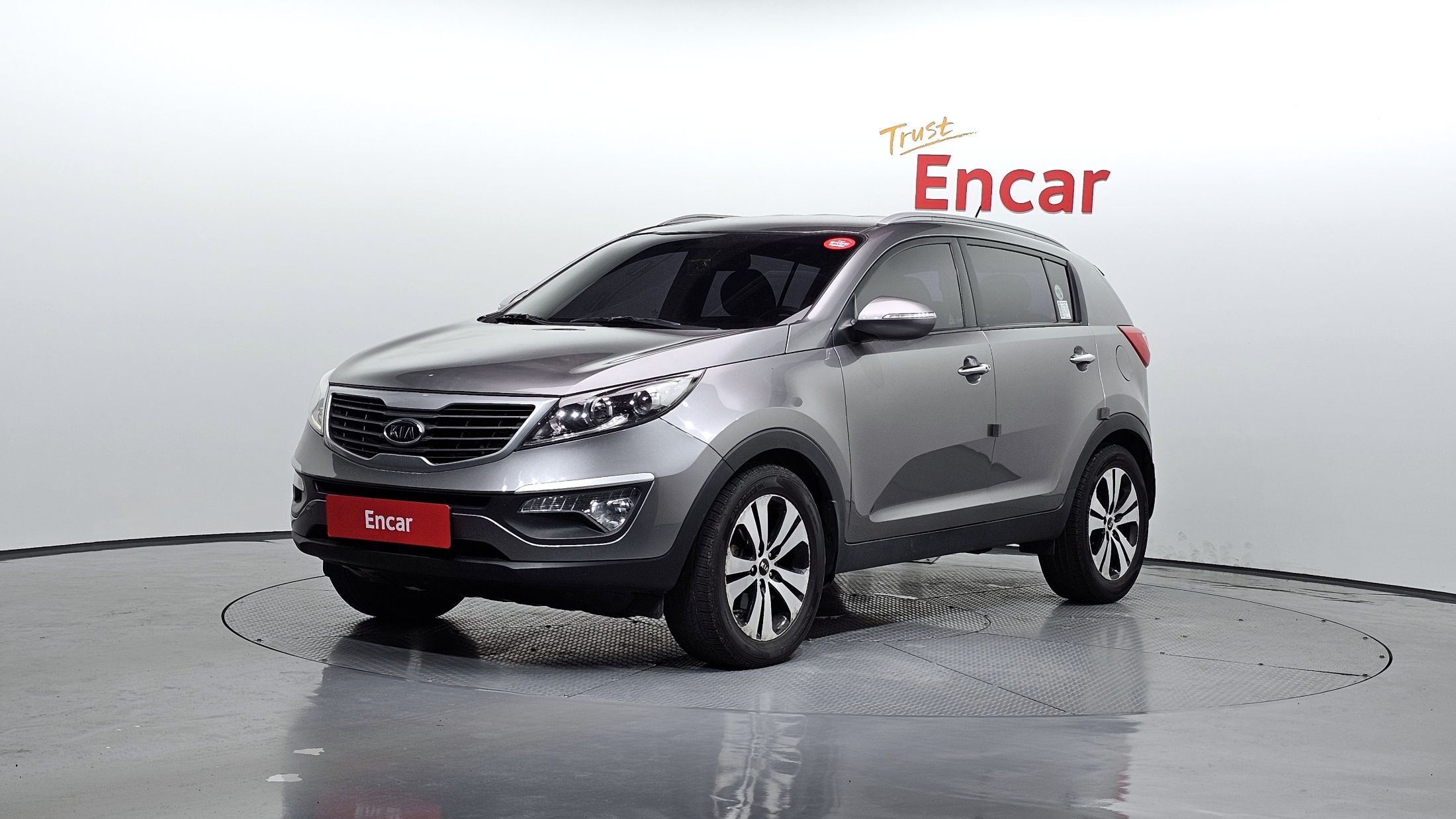 KIA SPORTAGE R