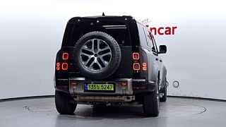 LAND ROVER DEFENDER L663 2024