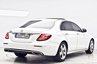 MERCEDES BENZ E-CLASS W213 2018