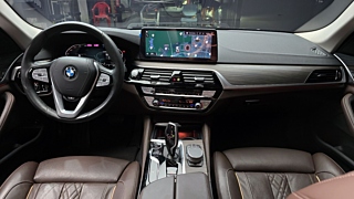 BMW 5-SERIES G30 2021