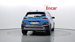 HYUNDAI KONA 2021