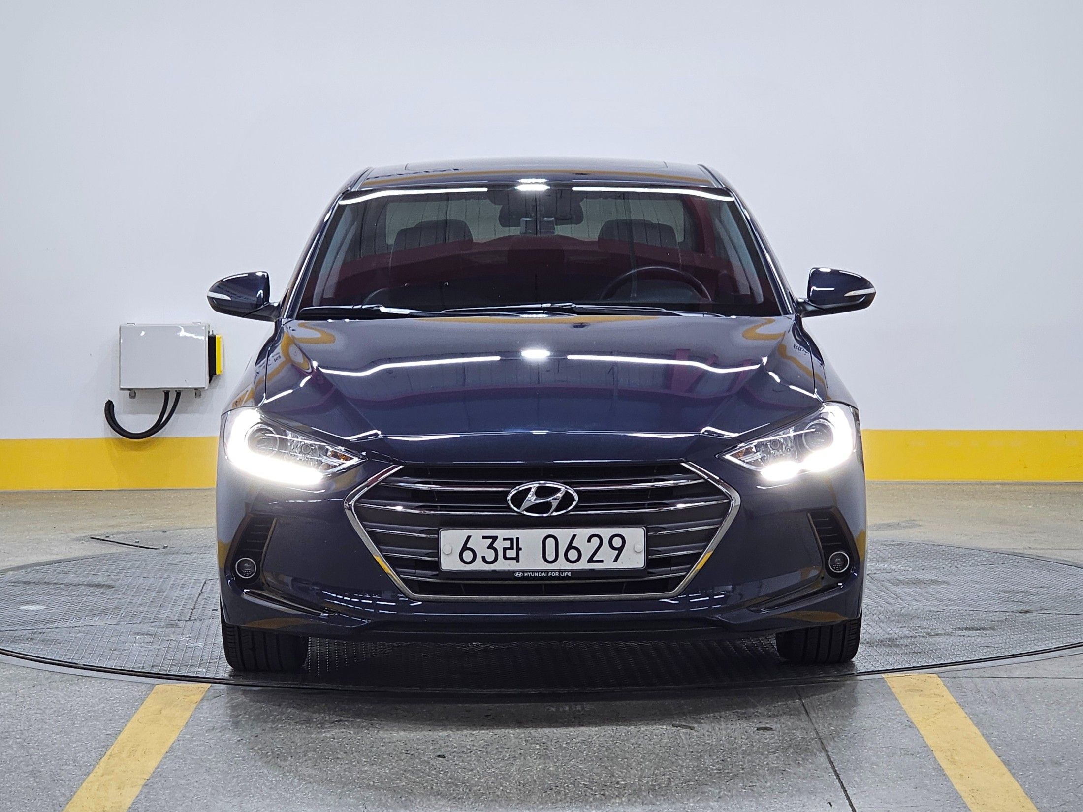 HYUNDAI AVANTE AD 2015