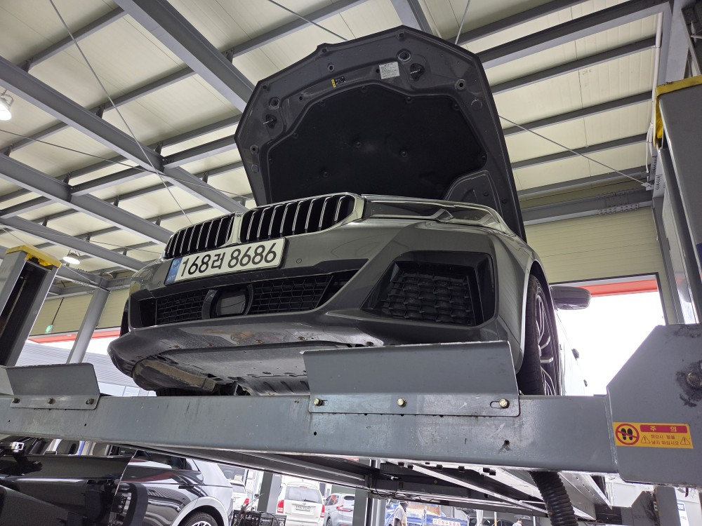 BMW 5-SERIES G30 2022