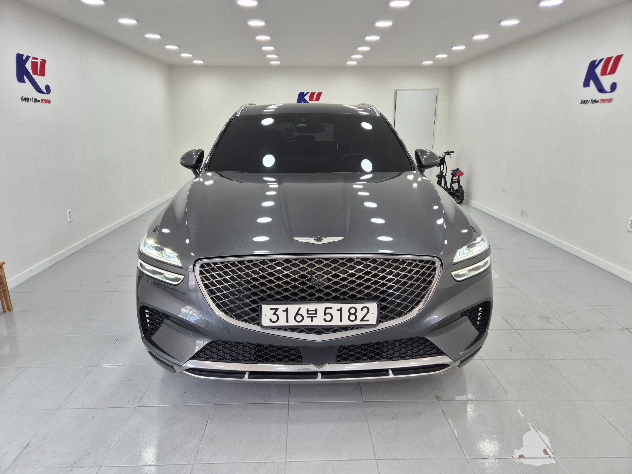 GENESIS GV70 2022