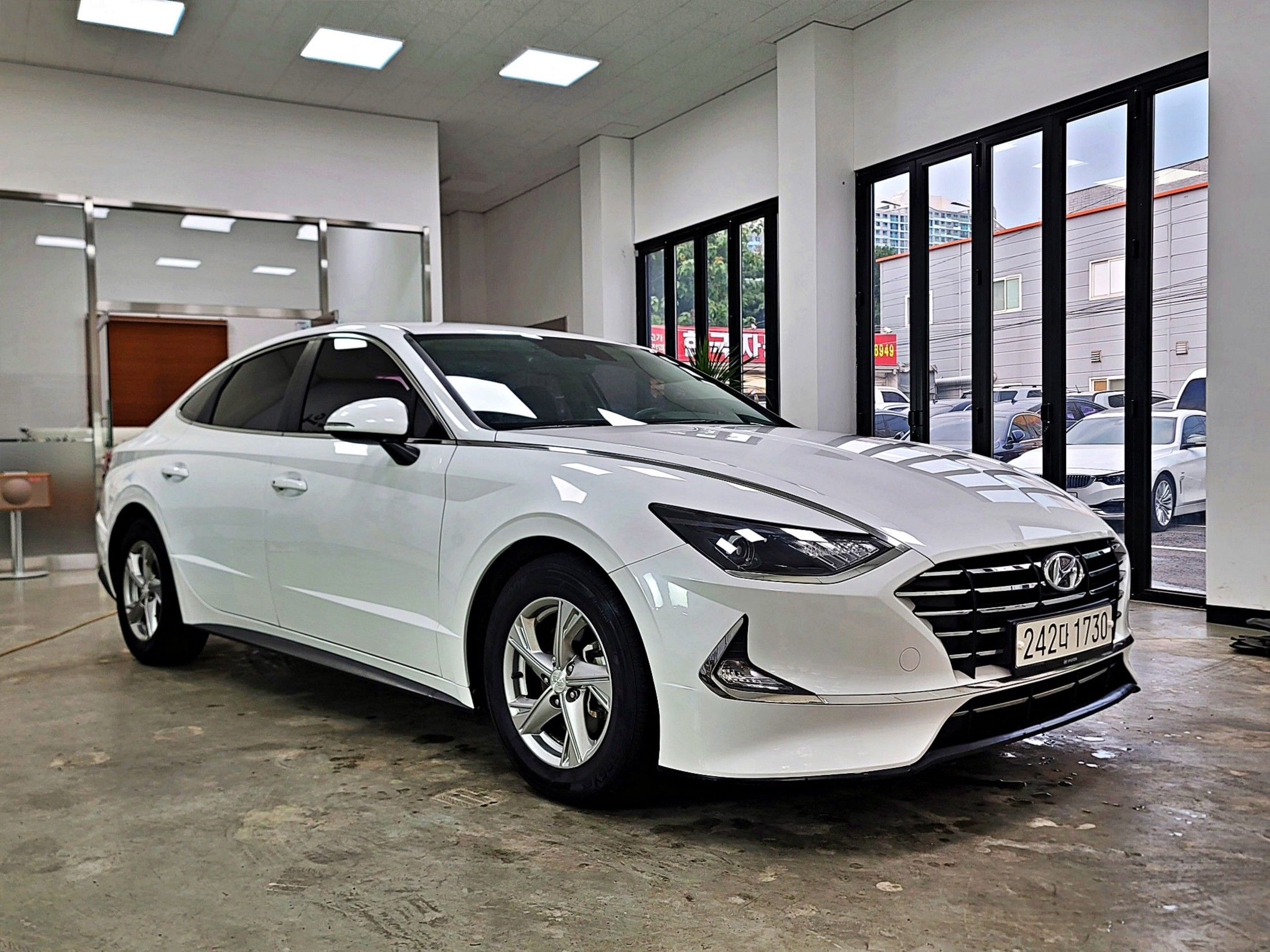 HYUNDAI SONATA DN8 2019