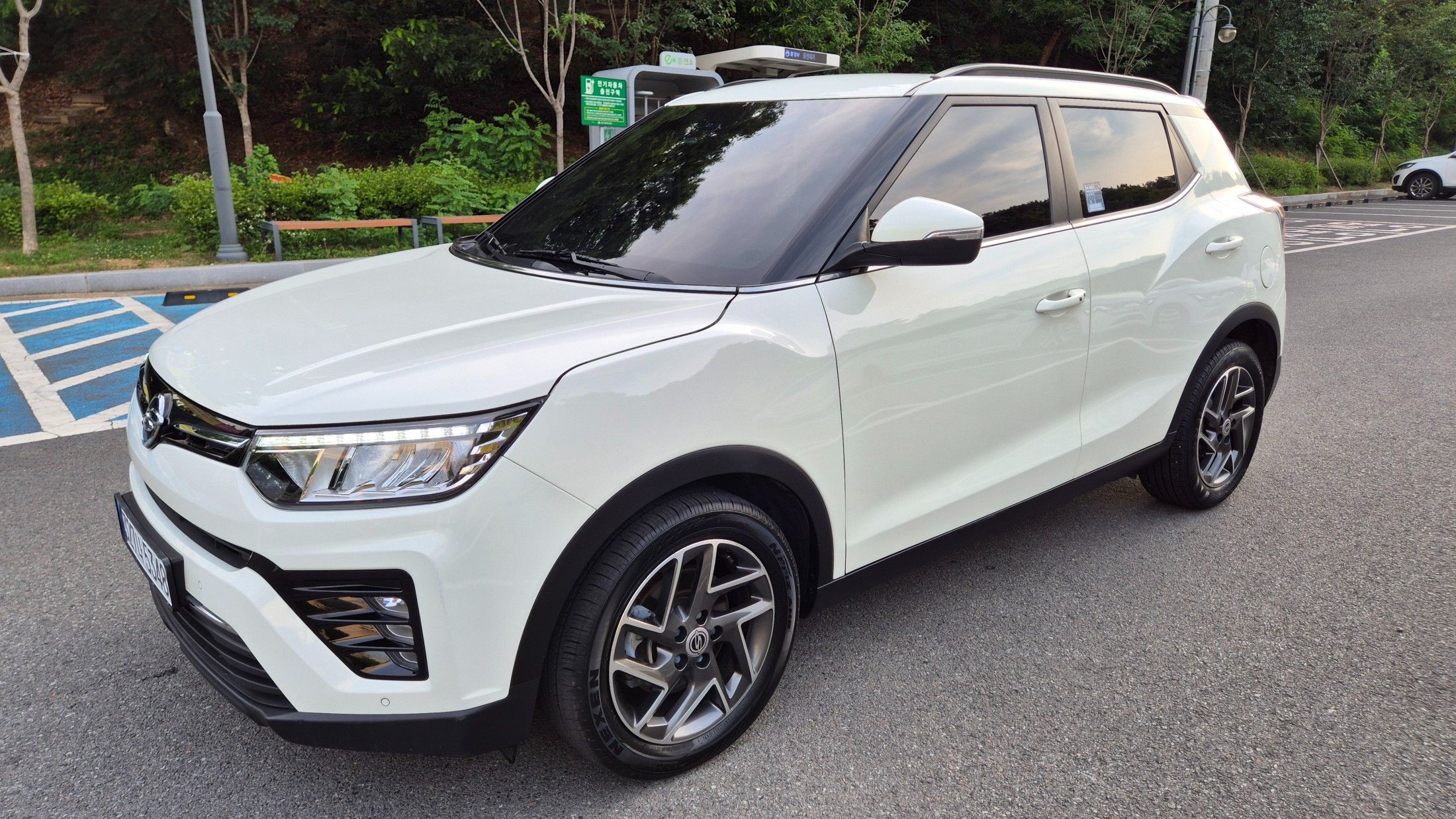 SSANGYONG TIVOLI VERY NEW 2022