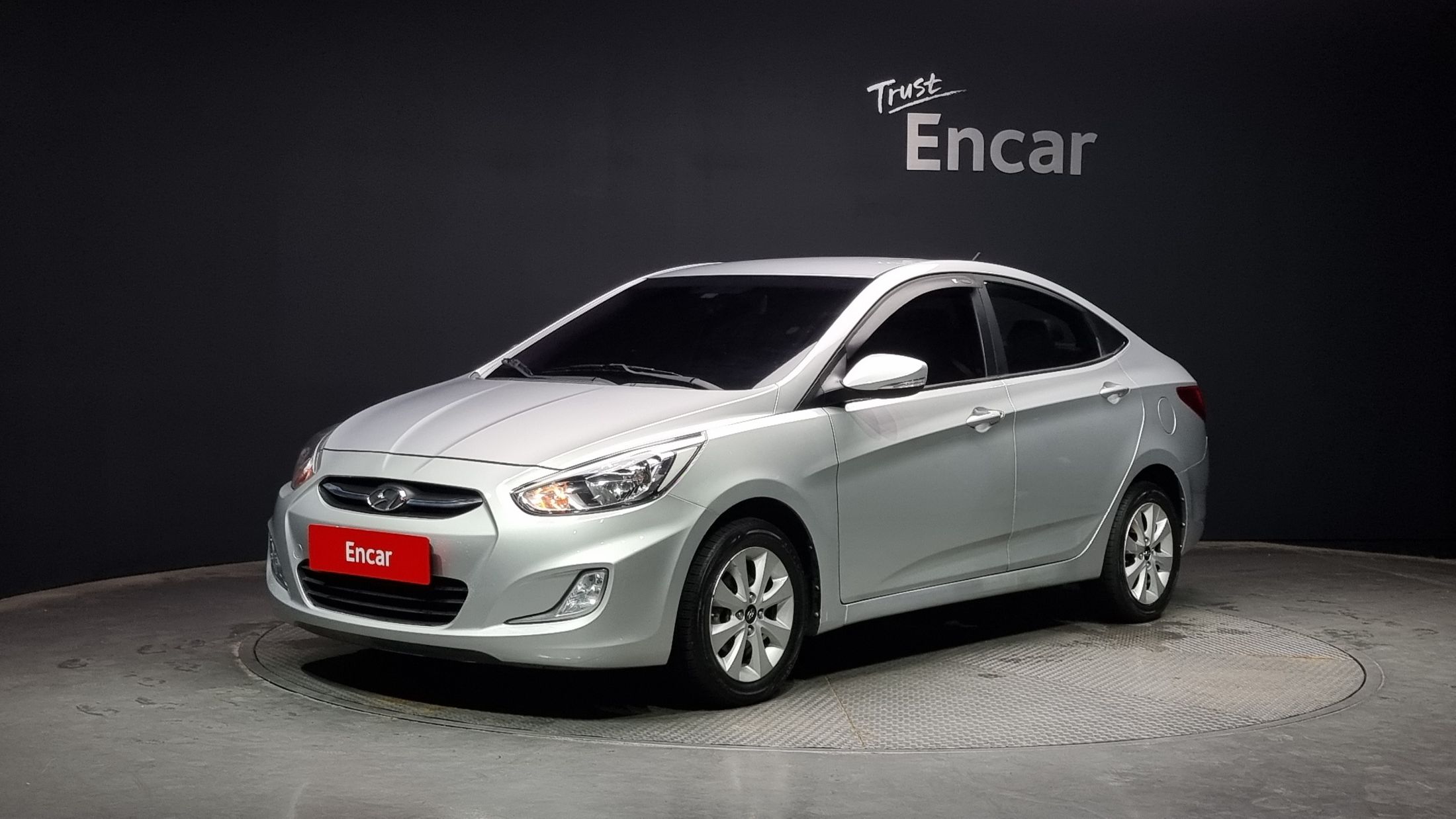 HYUNDAI ACCENT NEW