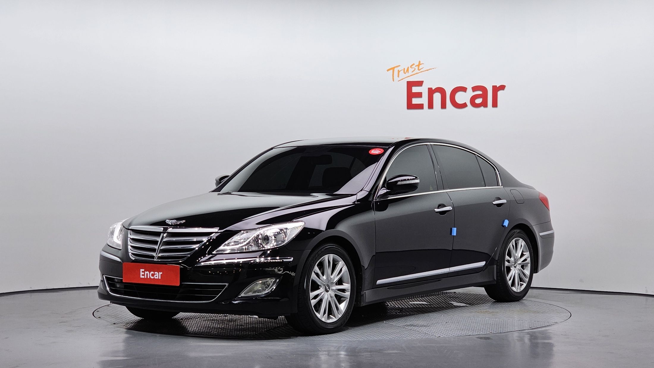 HYUNDAI GENESIS 2011