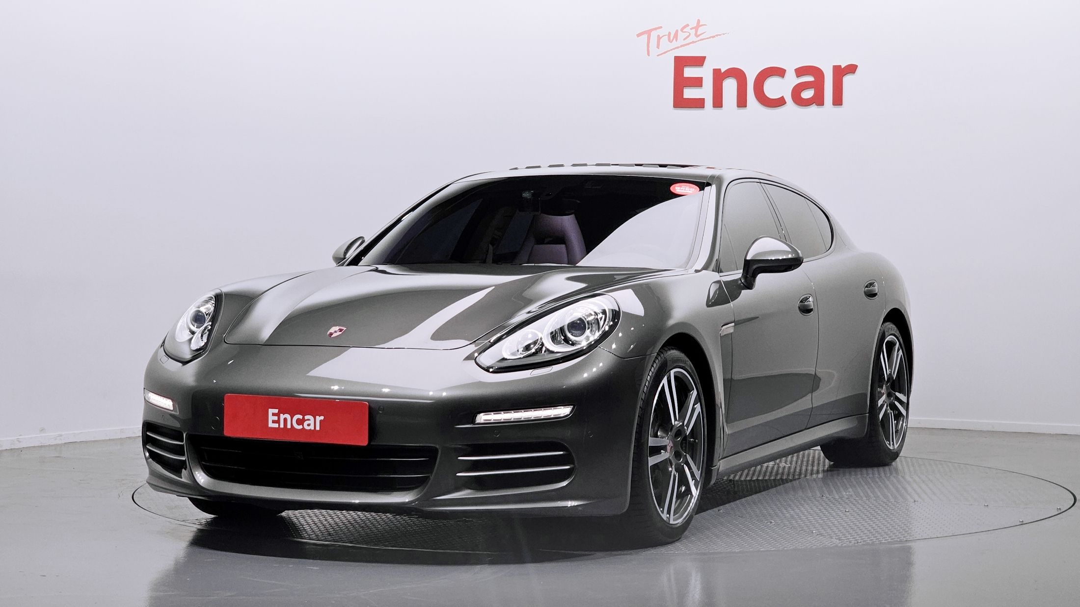PORSCHE PANAMERA 2013