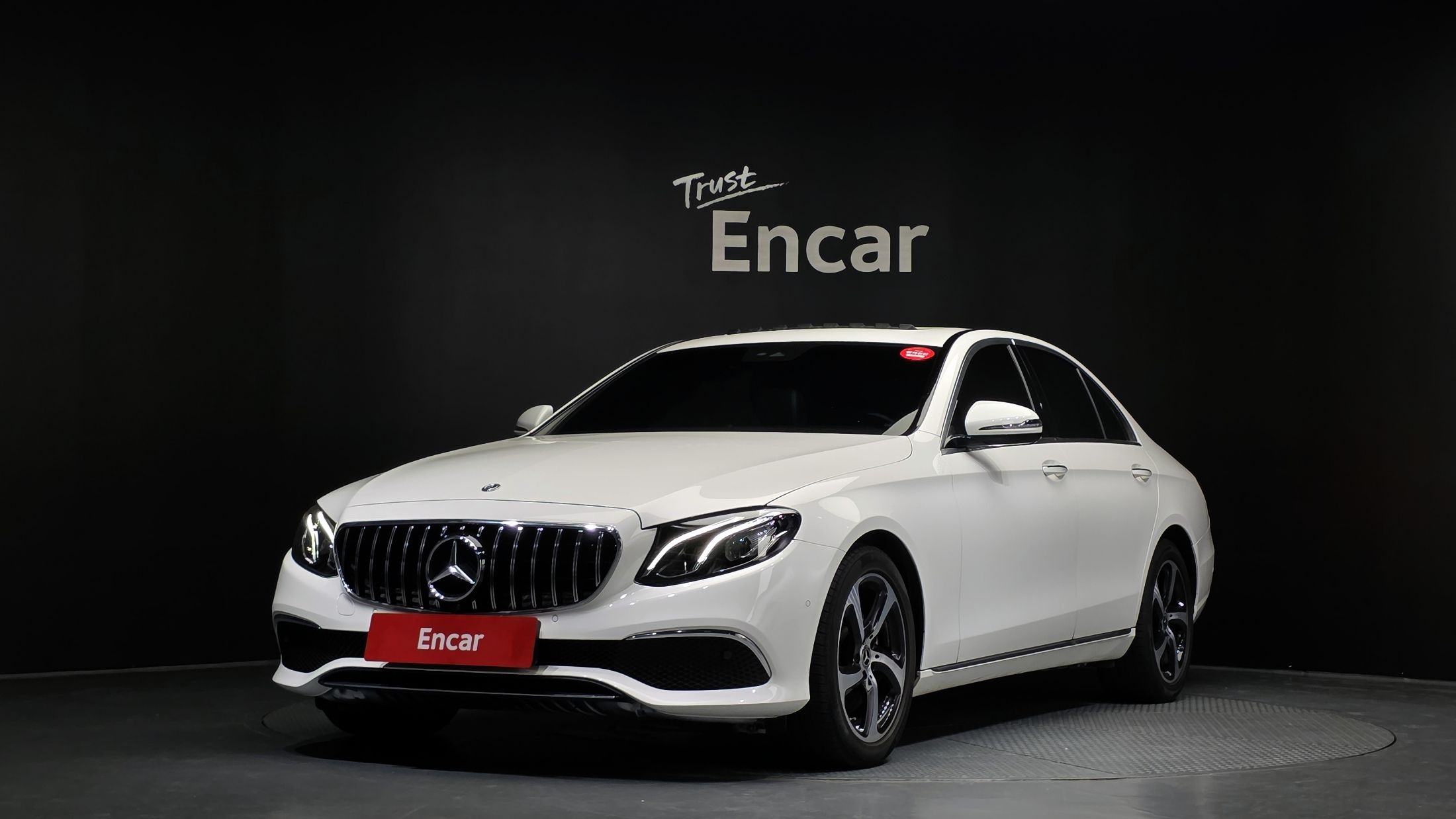 MERCEDES BENZ E-CLASS W213