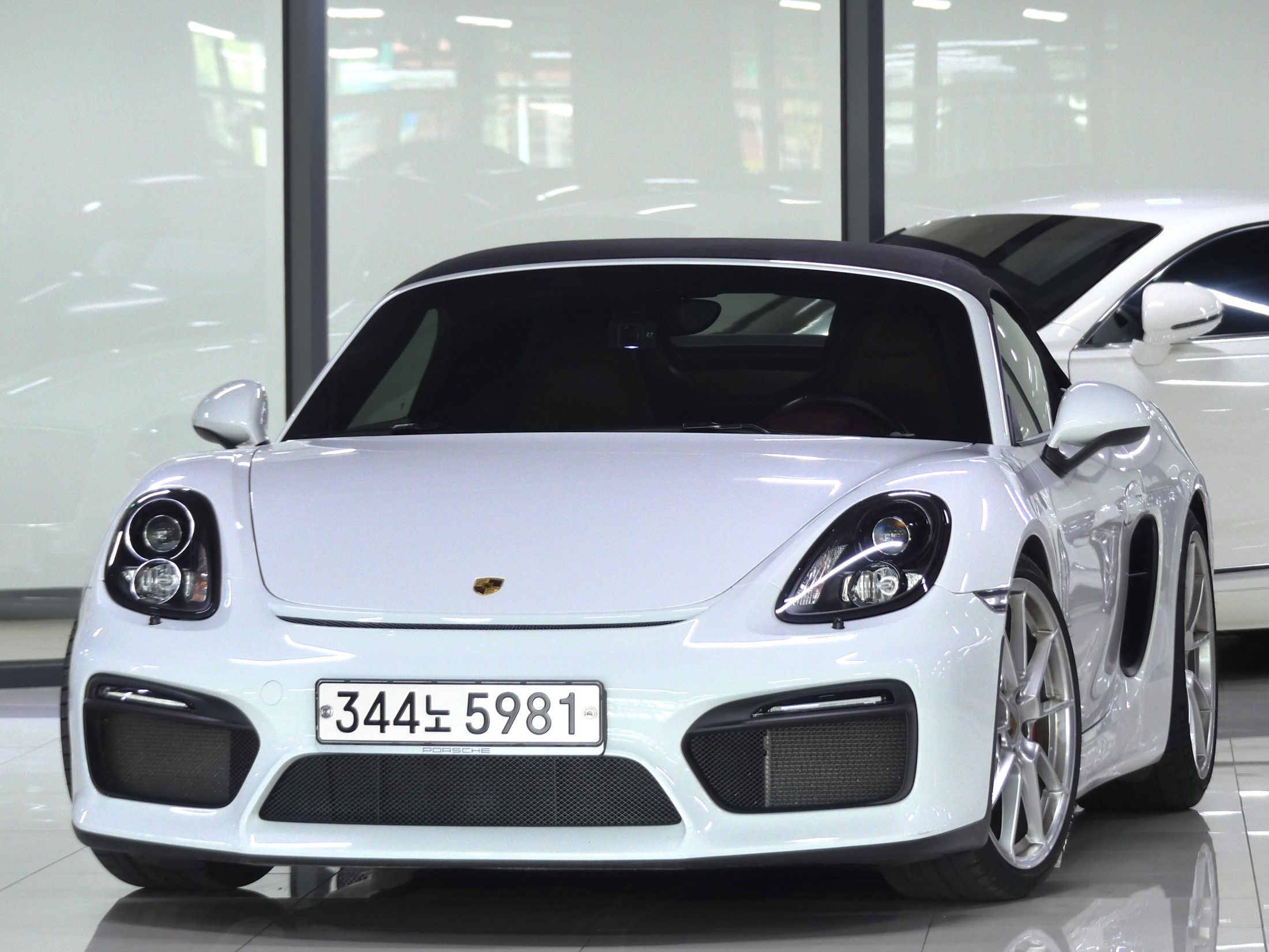 PORSCHE BOXSTER 2016