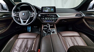 BMW 5-SERIES G30 2018