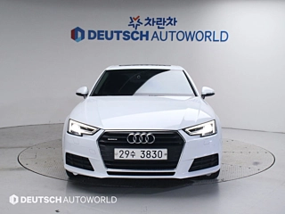AUDI A4 B9 2018