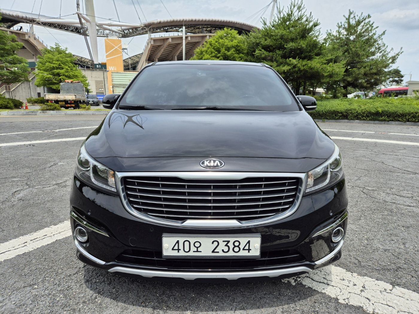KIA CARNIVAL 2015