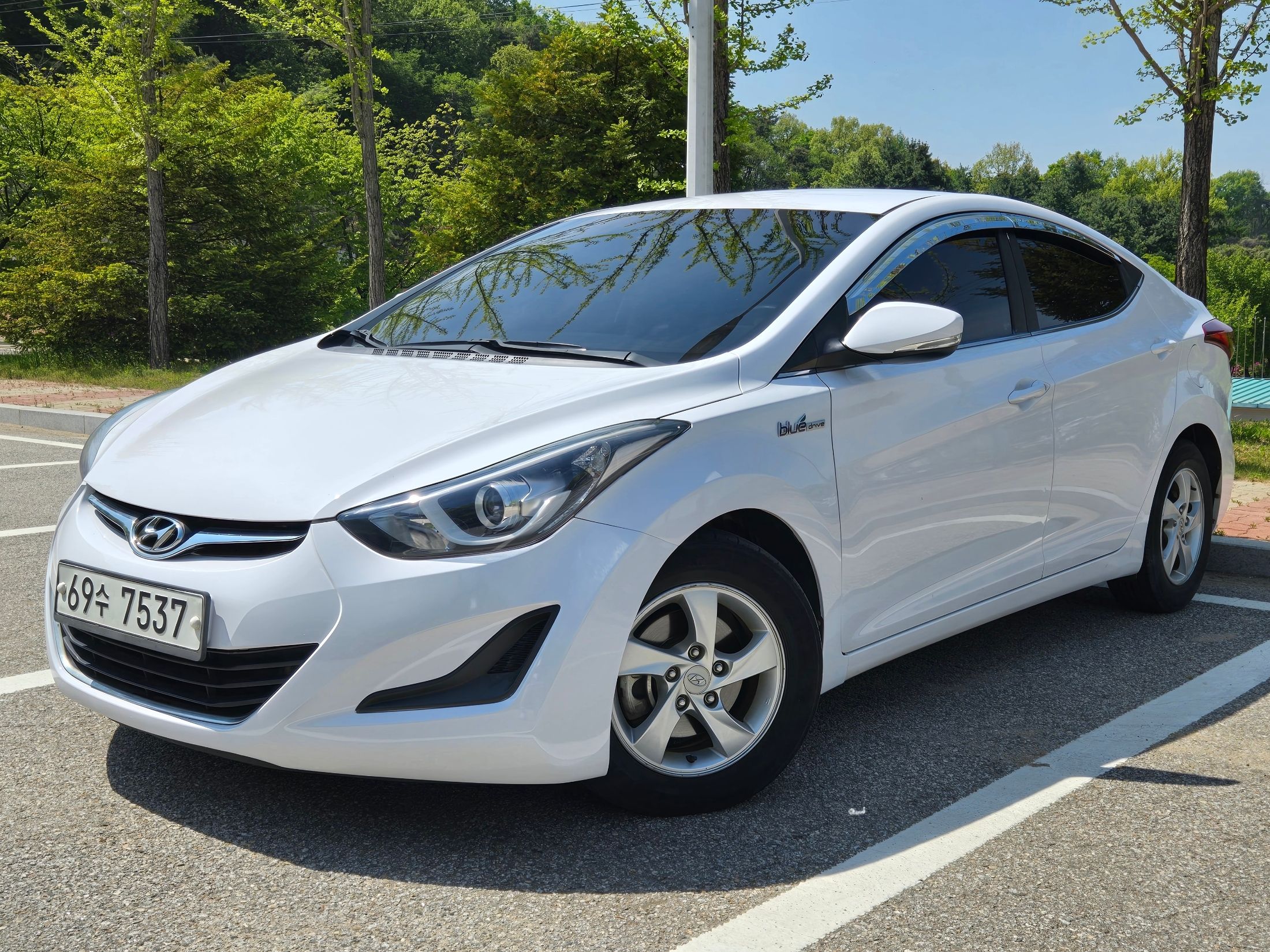 HYUNDAI AVANTE 2014