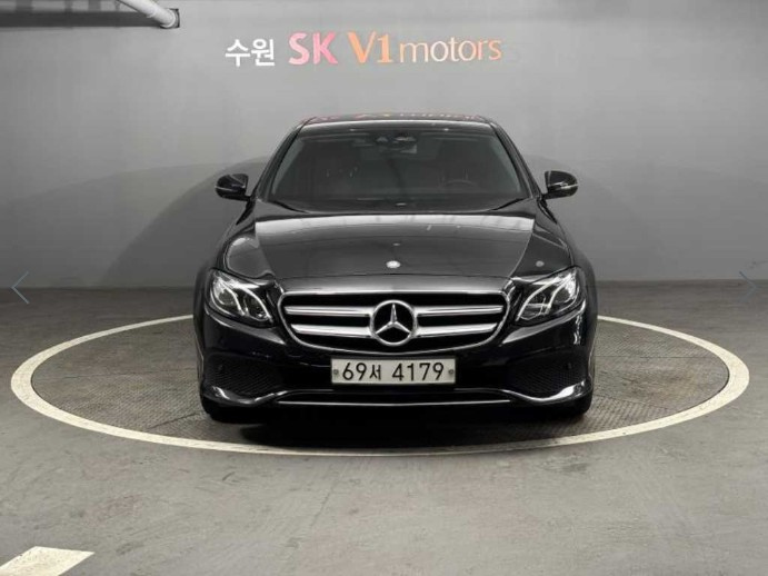 MERCEDES BENZ E-CLASS W213 2016