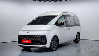 HYUNDAI STARIA  4WD Lounge 9 Seater 2022