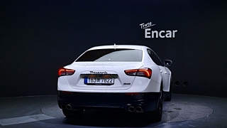 MASERATI GHIBLI 2022