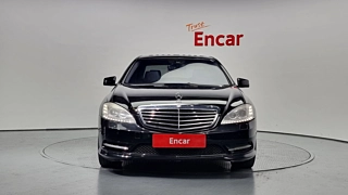 MERCEDES BENZ S-CLASS W221 2011