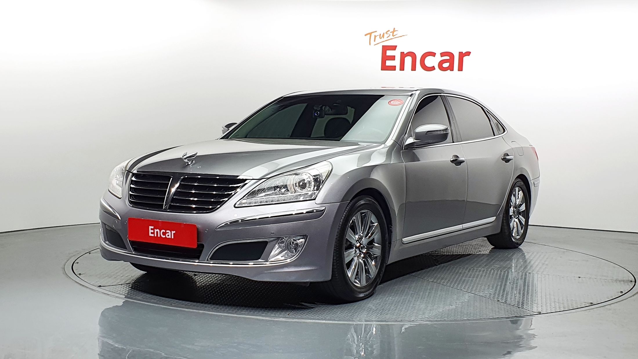 HYUNDAI EQUUS NEW 2010