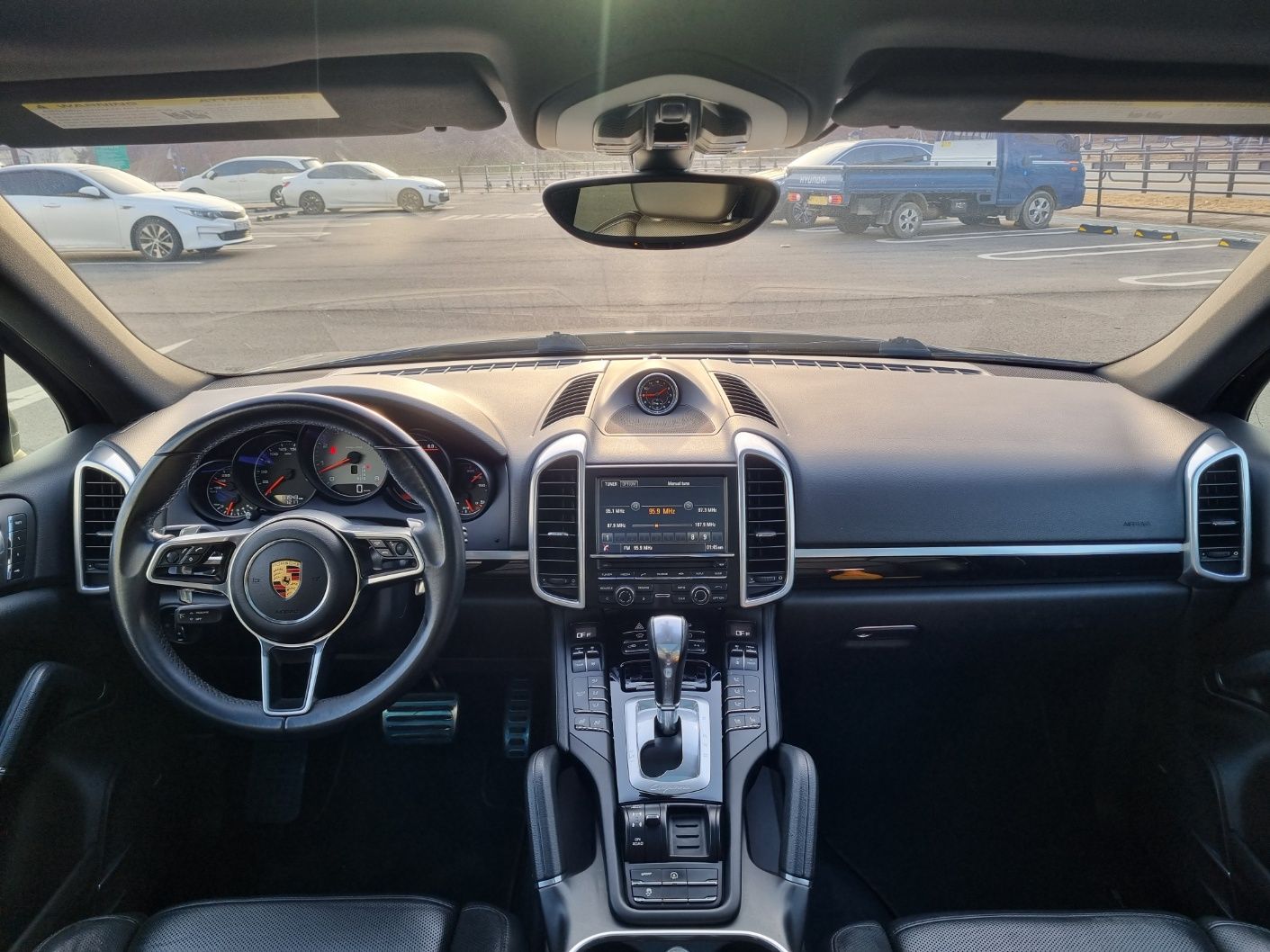 PORSCHE CAYENNE 2016