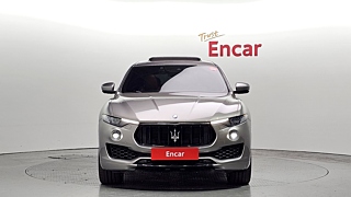 MASERATI LEVANTE 2017