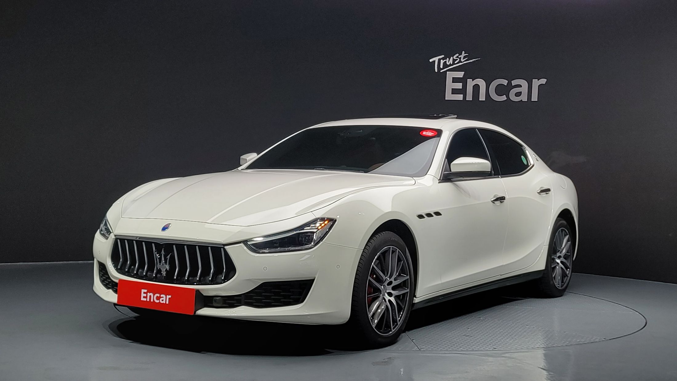 MASERATI GHIBLI