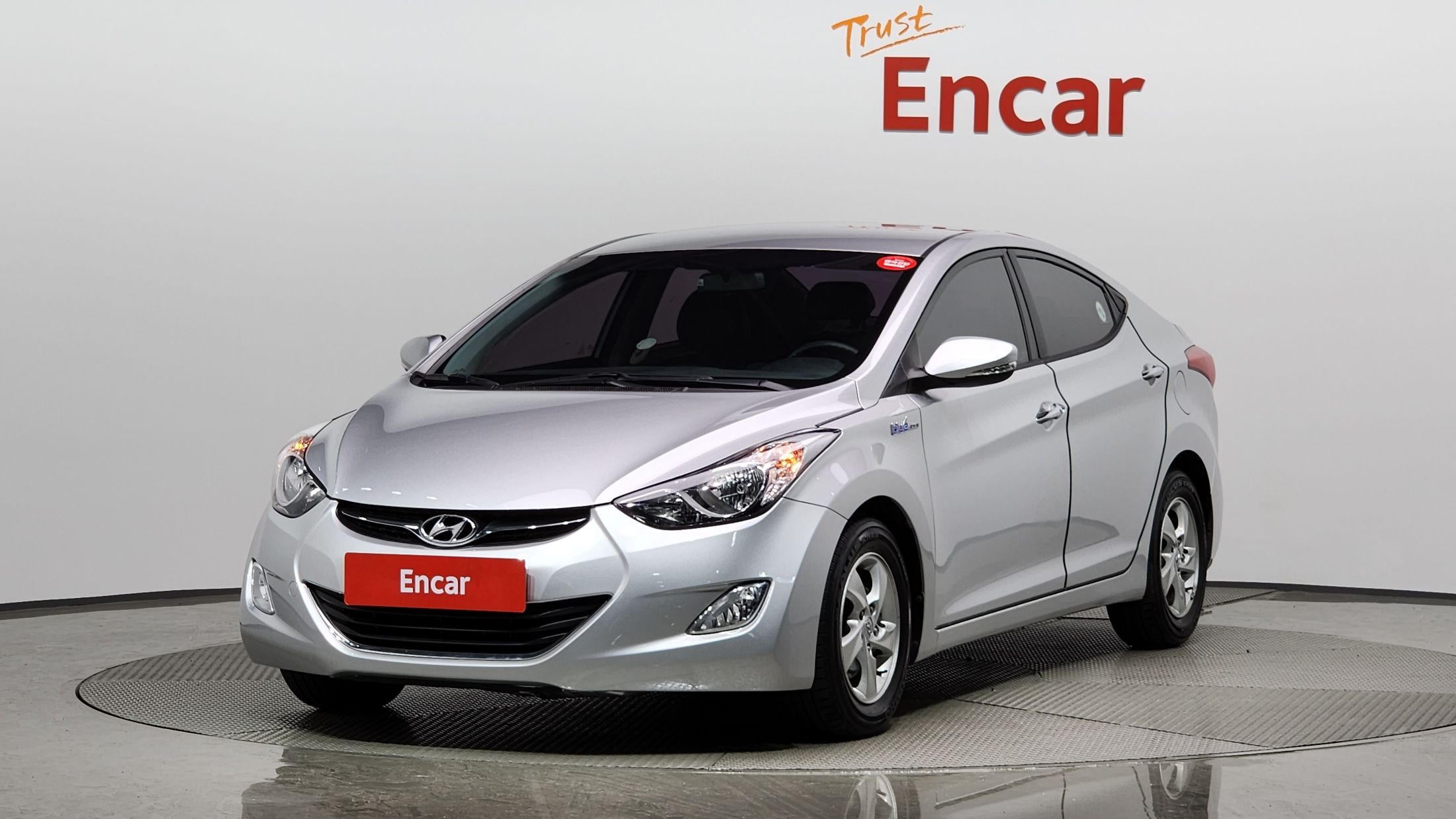 HYUNDAI AVANTE MD 2011