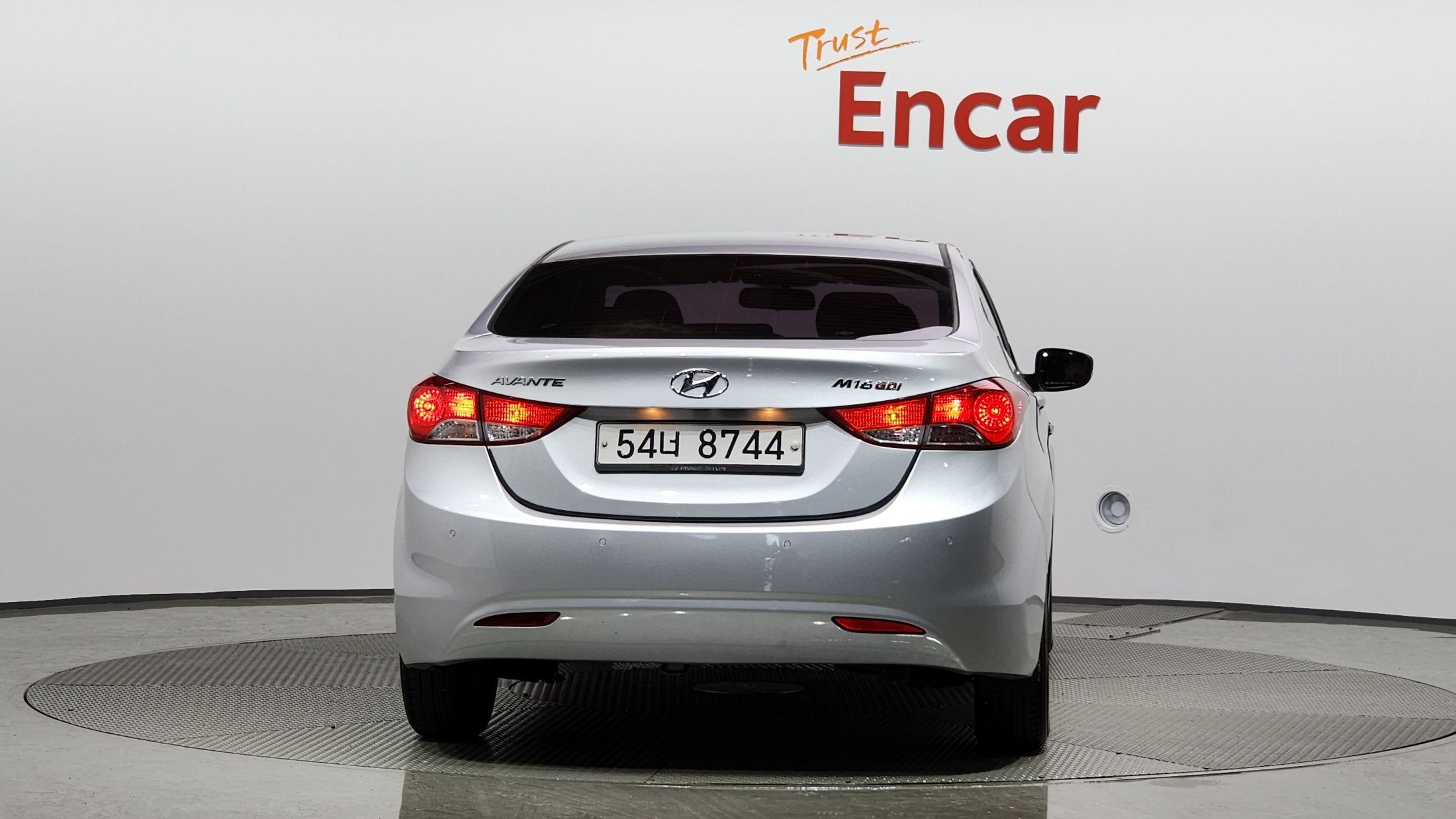 HYUNDAI AVANTE MD 2011