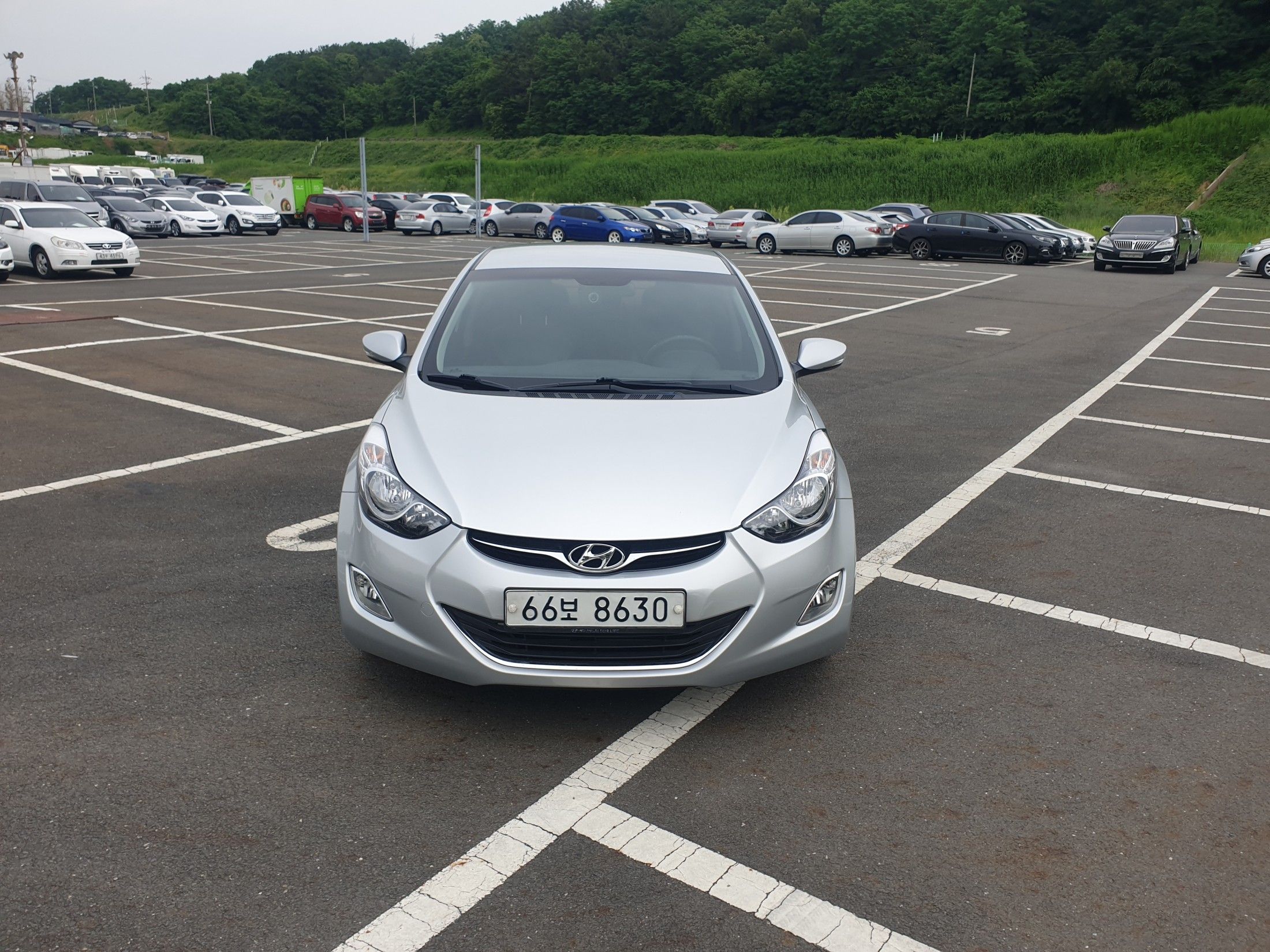 HYUNDAI AVANTE MD 2011