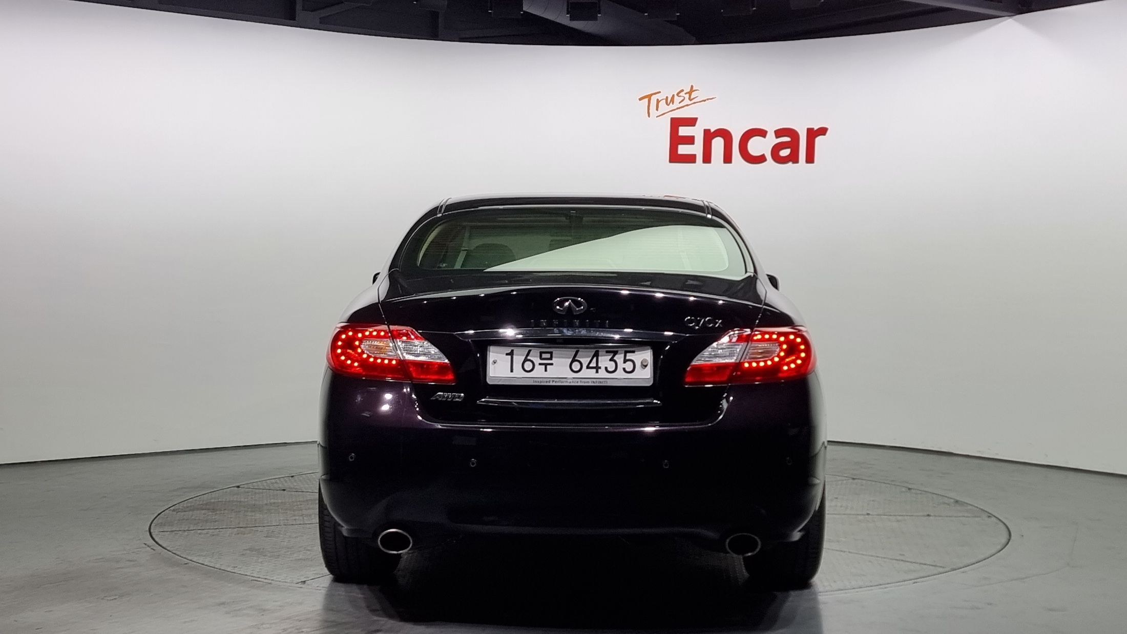 INFINITI M37 2013