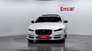 JAGUAR XE 2017